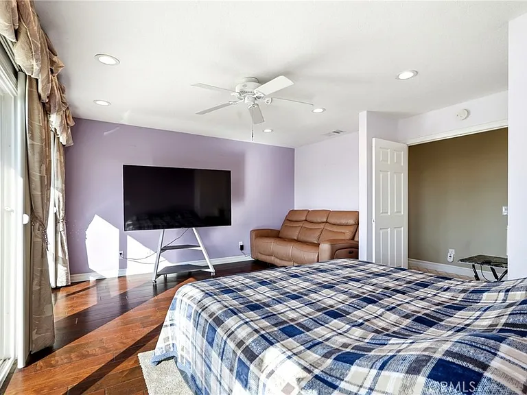 2235 El Capitan Dr — Photo 44