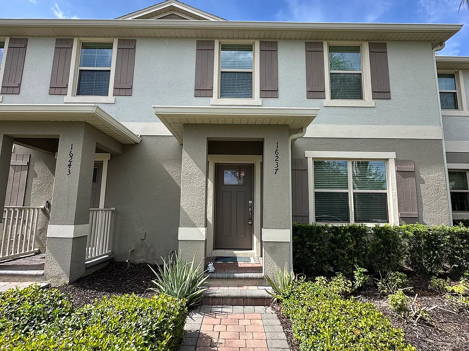 16237 Quiet Vista Dr