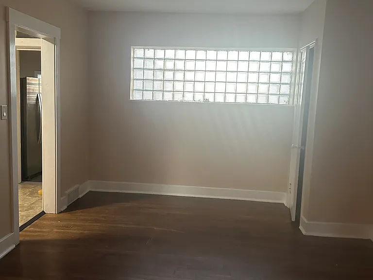 2945 Churchview Ave — Photo 11