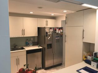 2101 Atlantic Shores Blvd APT 102, Hallandale, FL 33009