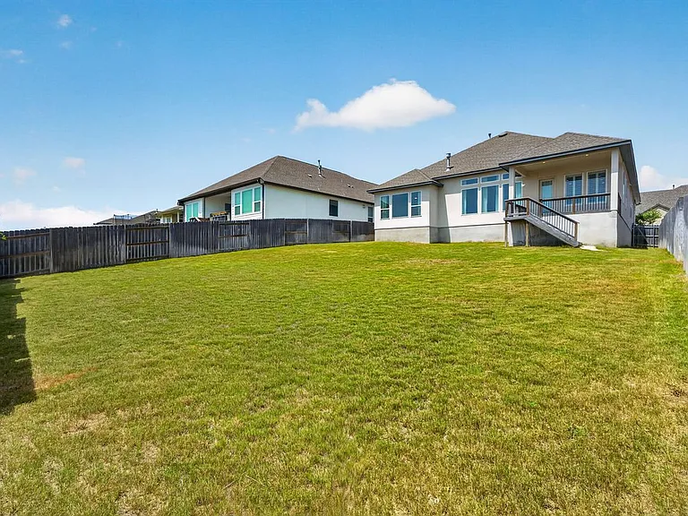 1525 Escarpment Rd — Photo 34