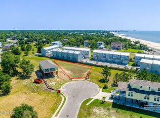2 Sea View Cir, Long Beach, MS 39560