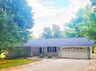 7 Tulip Ln, Washington, IN 47501