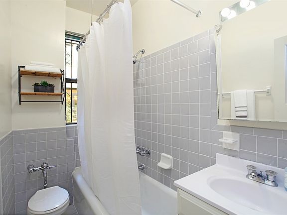 4th image of 264 6th Ave APT 1A