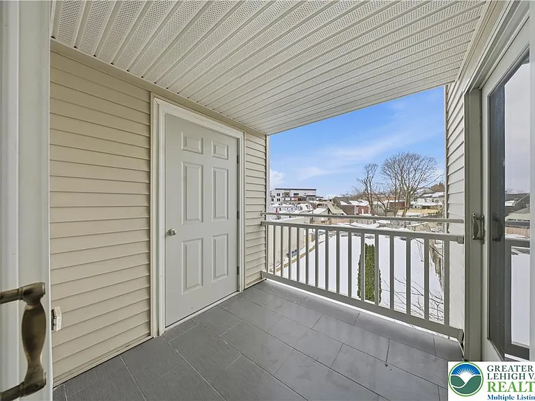 623 Walnut Ave #C2 — Photo 18