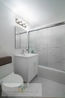 Rented by Medow Property | media 6