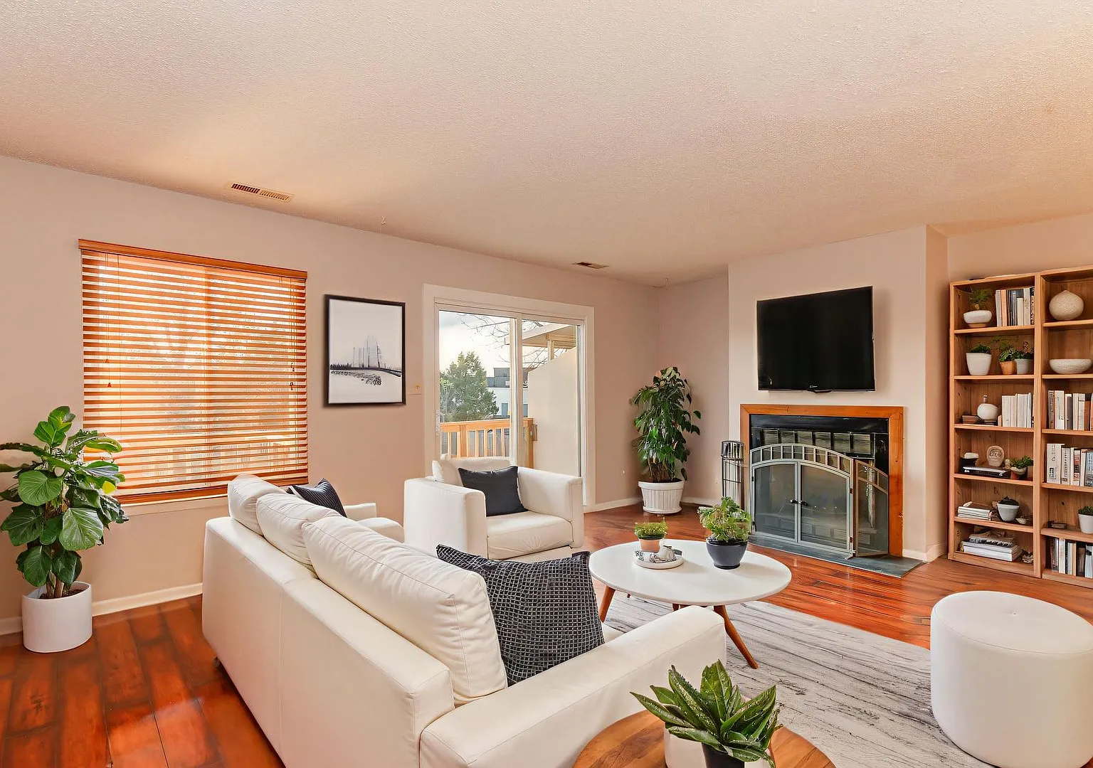 Surprisingly Spacious 3-Story Townhome With Garage and Huge Back Yard — Photo 2