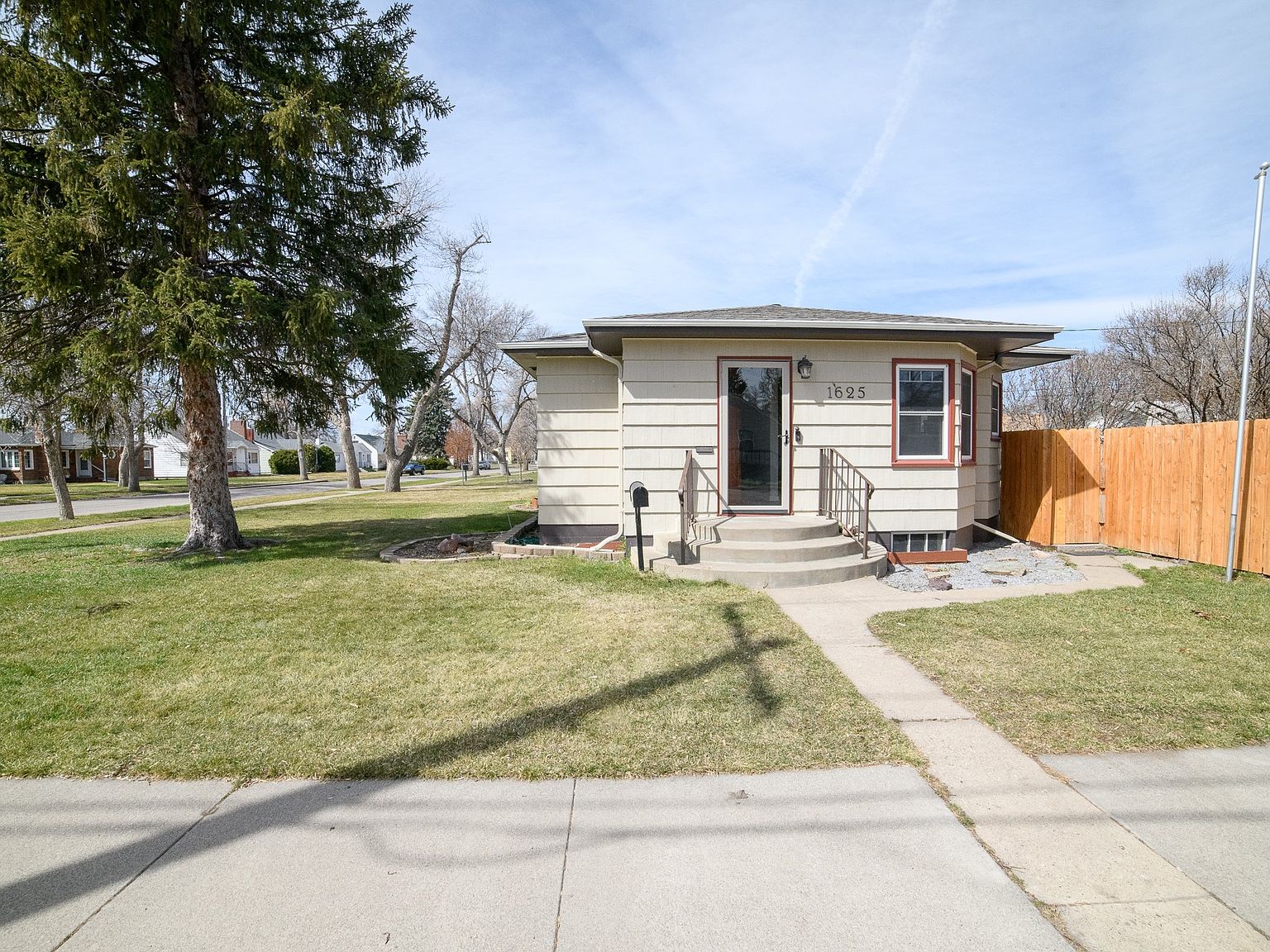 1625 1st Ave S, Great Falls, MT 59401 Zillow