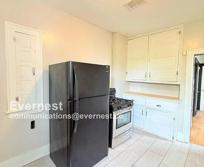 9429 Brush St #2A — Photo 2
