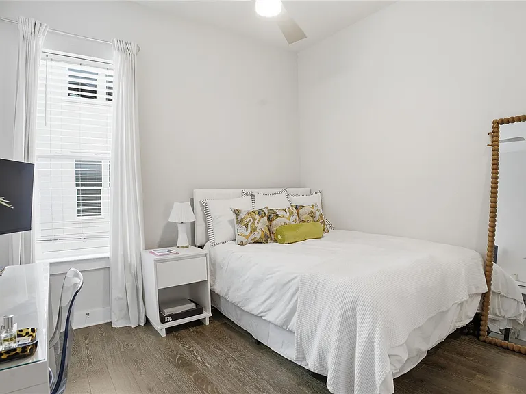 1411 Town Creek Dr #6 — Photo 15