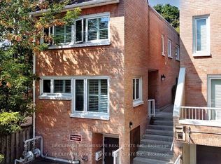 390 Wellesley St E TOWNHOUSE 4, Toronto, ON M4X1H6