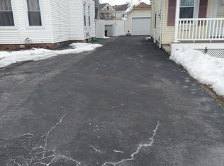 421 Eleanor St, Schenectady, NY 12306