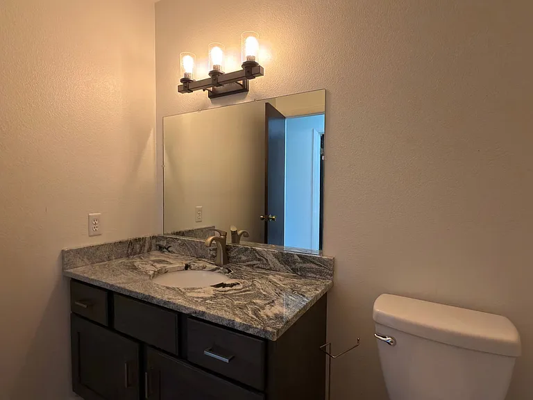 1506 Wildwood Ct — Photo 15
