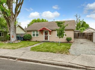 824 W 13th St, Medford, OR