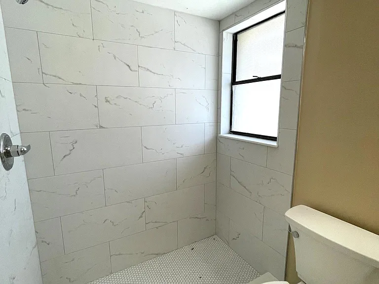 8422 Margarita Dr — Photo 21