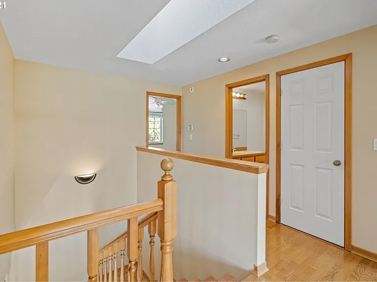 10101 NE 55th Ave — Photo 13