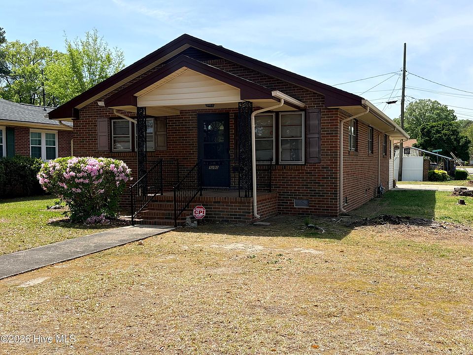 1st image of 1300 Marlow Street E