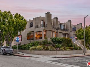 142 Convoy St, Playa Del Rey, CA 90293