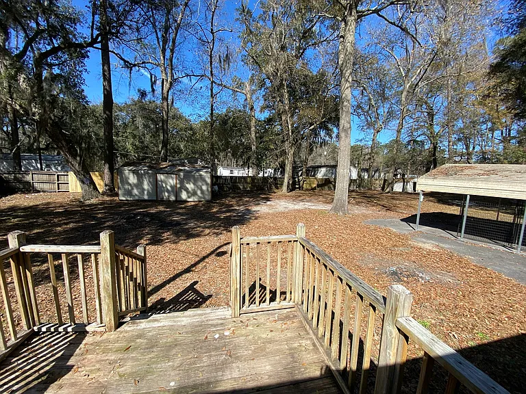 304 Holly Hill Rd — Photo 10