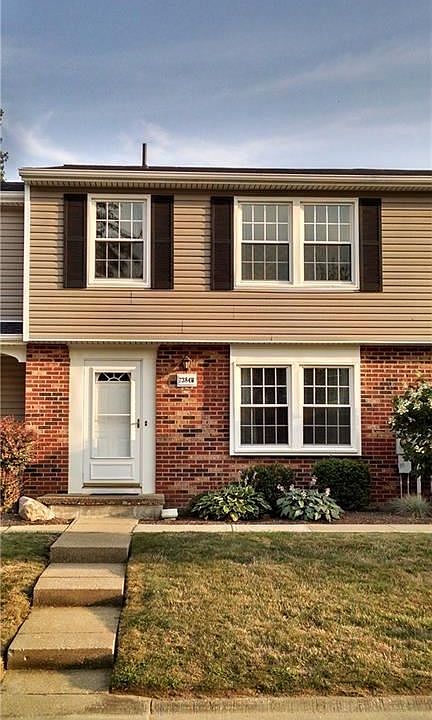 1st image of 7384 Willow Run Dr Unit E