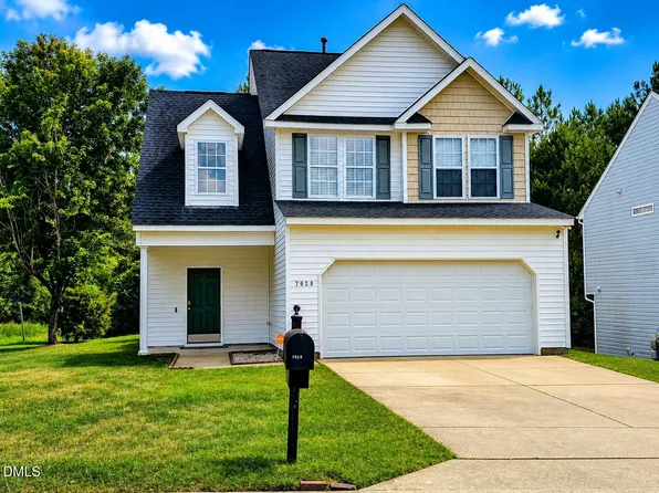 7028 Barlows Knoll St, Raleigh, NC 27610