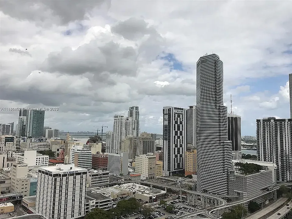 350 S Miami Ave #2811