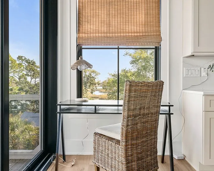 1532 Oak Island Dr — Photo 36