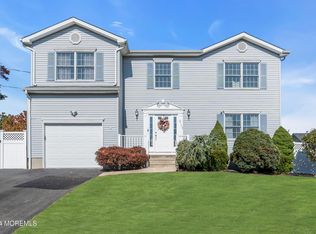 2109 3rd Ave, Toms River, NJ