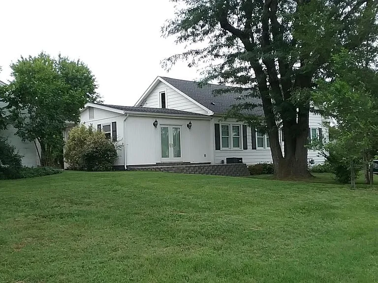 Side yard