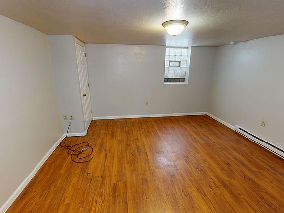 3rd image of 5312 Glenwood Ave APT 5