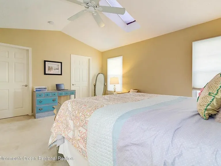 36 Austin St — Photo 19