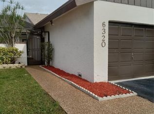 6320 Wedgewood Ter #B9, Tamarac, FL 33321