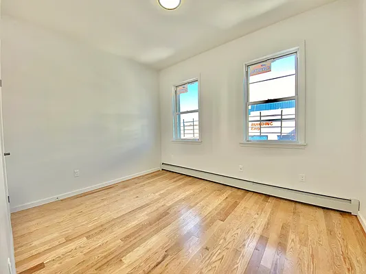 Rented by Compass | media 19