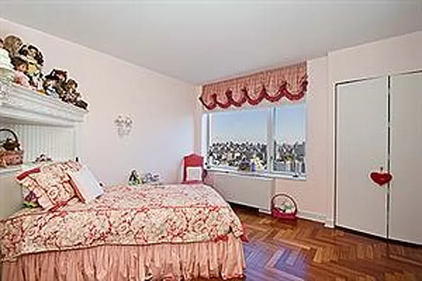 Sold by Douglas Elliman | media 11