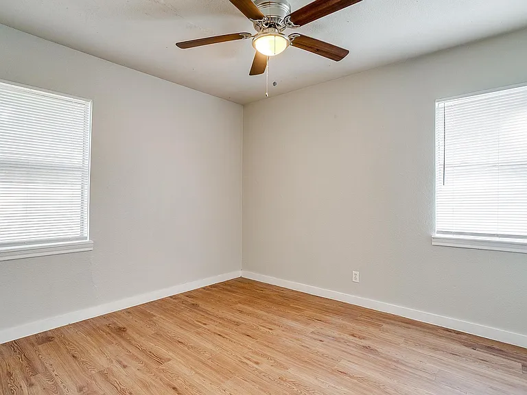 3417 S University Dr #C — Photo 11