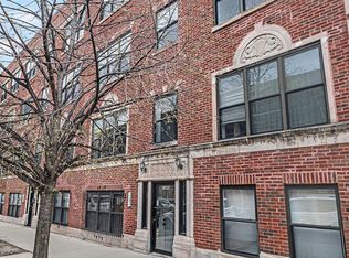 2046 W Hood Ave APT 2A, Chicago, IL 60659