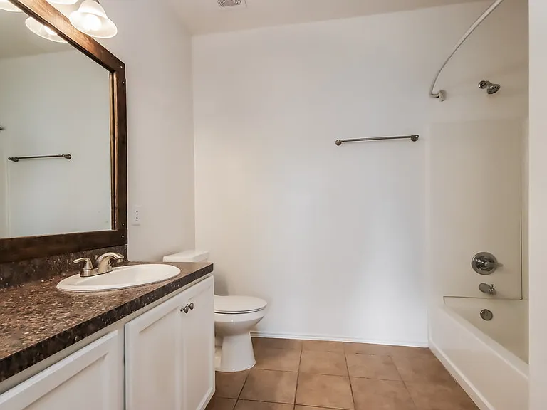 7003 Orchid St — Photo 10