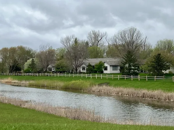407 N Welco Dr, Saint Peter, MN 56082