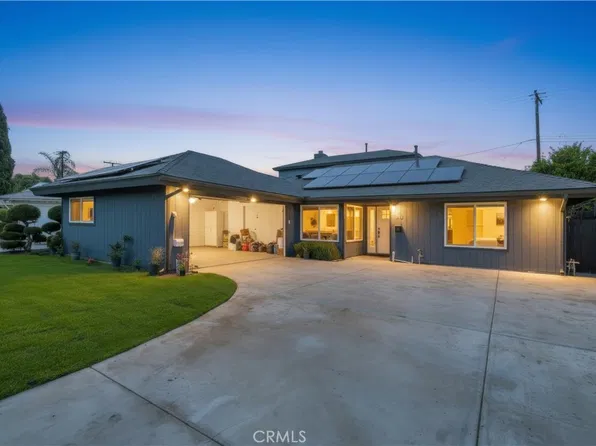 1068 Concord St, Costa Mesa, CA 92626