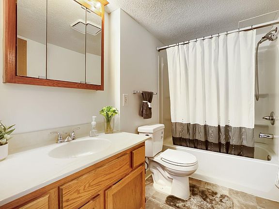 5th image of 2601 Kenzie Ter APT 429