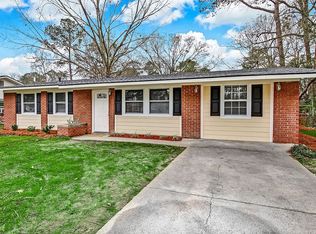 407 Woodley Rd, Savannah, GA 31419