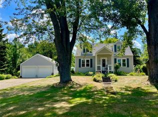 3321 Saltsman Rd, Erie, PA 16510