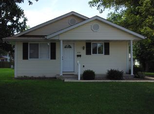 210 E Fulton St, Marissa, IL 62257