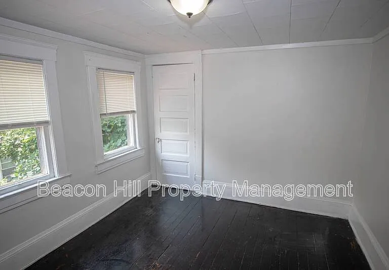 1290 E 188th St — Photo 8