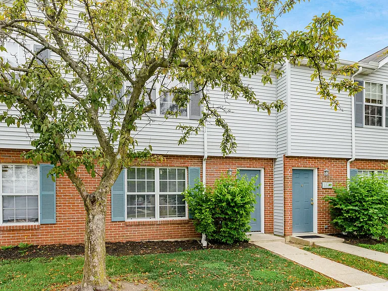 1531 Whispering Willow Ln — Photo 24