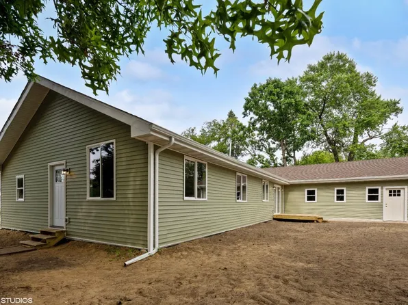 2715 Fayette St, Lake Station, IN 46405