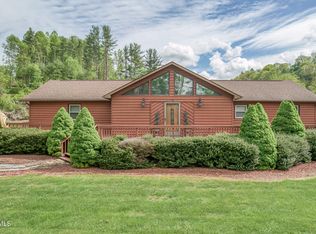 847 Circle Dr, Mountain City, TN 37683