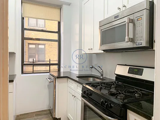 Rented by Rachel Realty | media 33