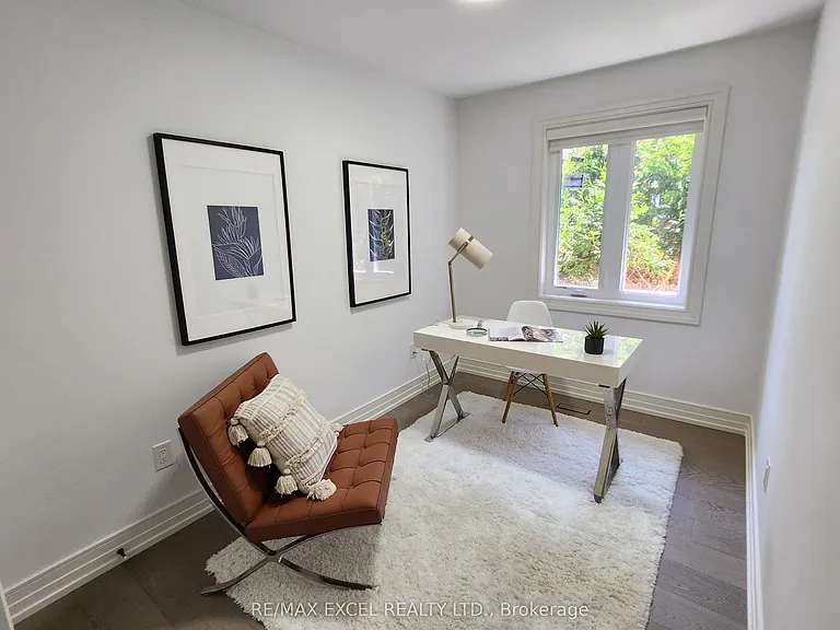 6 Glaive Dr #MAIN — Photo 13