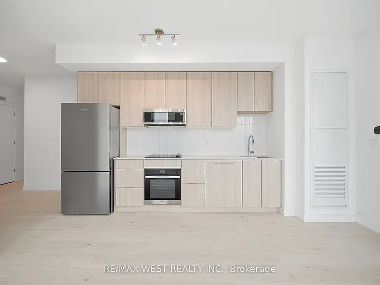 2501 Saw Whet Blvd #640 — Photo 9
